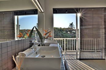 Eden Rock Estate Palmtree House Bathroom Basin And Balcony